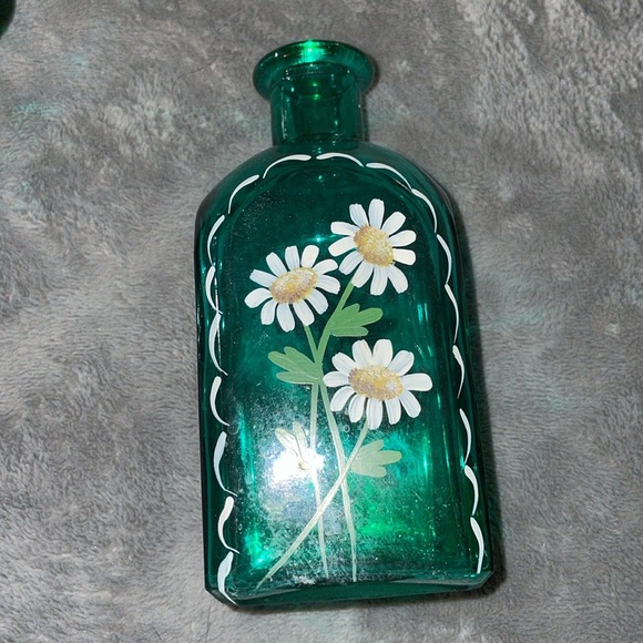 Blue art glass triangular painted flower vases - Picture 2 of 9